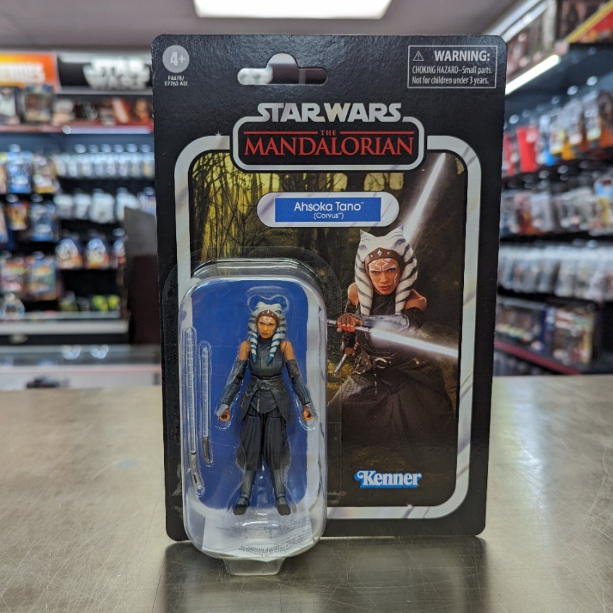 Figure Action Star Wars The Vintage Collection Ahsoka Tano Corvus Kenner F4478 F7763 Hasbro - View #5